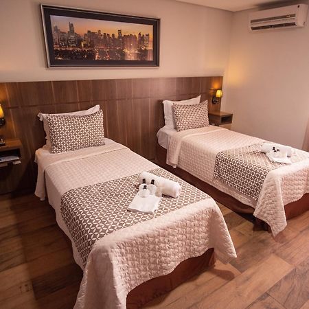 Padom Business Hotel Bragança Paulista Εξωτερικό φωτογραφία