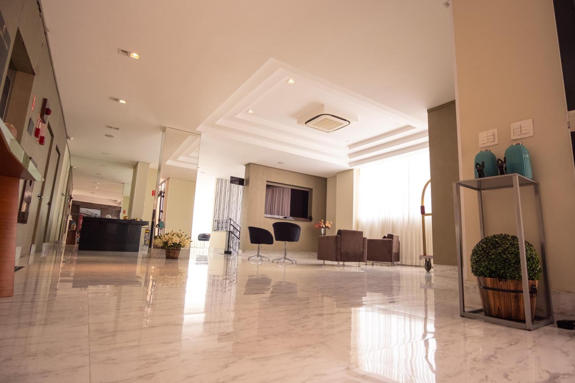 Padom Business Hotel Bragança Paulista Εξωτερικό φωτογραφία