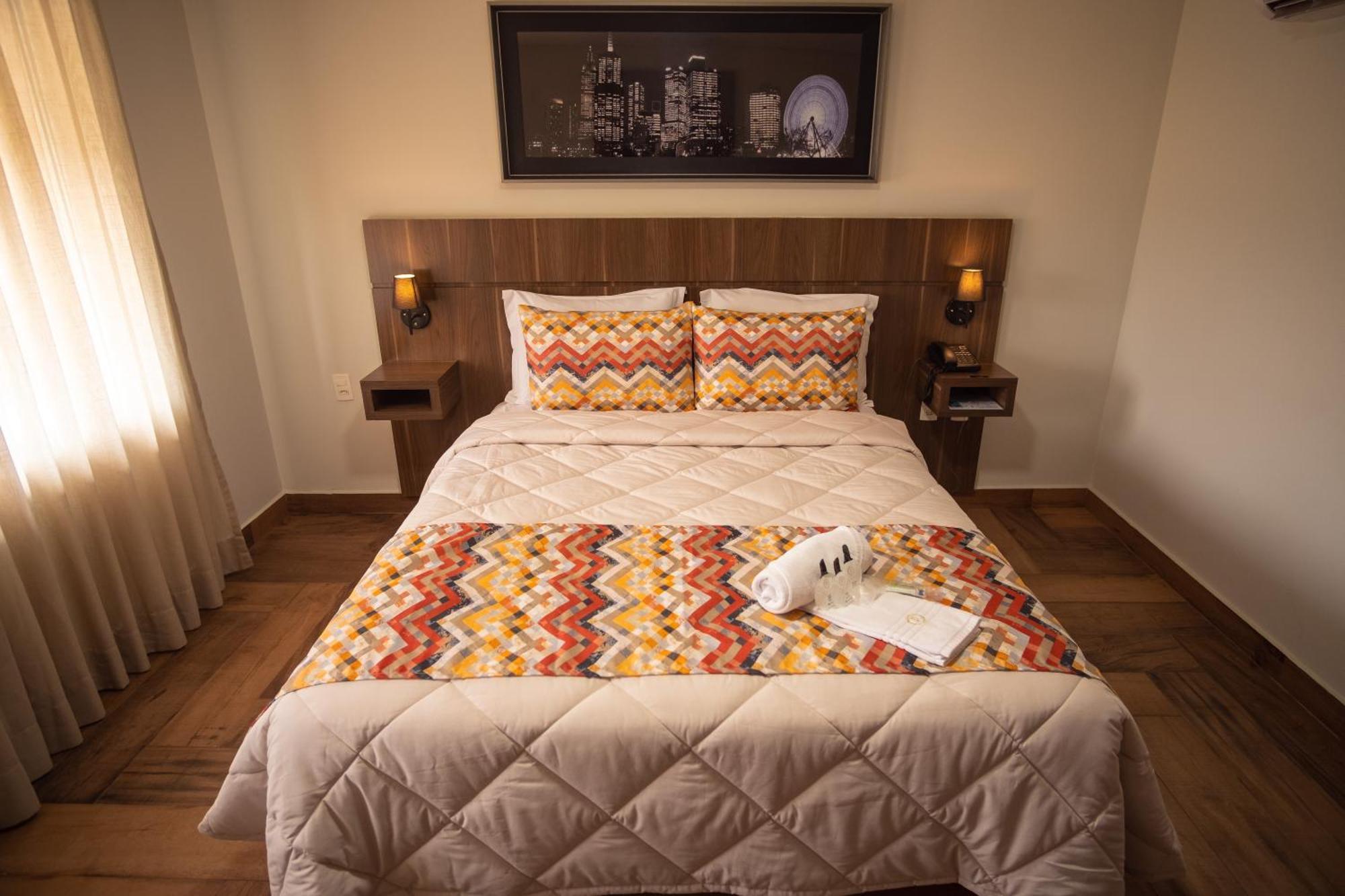 Padom Business Hotel Bragança Paulista Εξωτερικό φωτογραφία