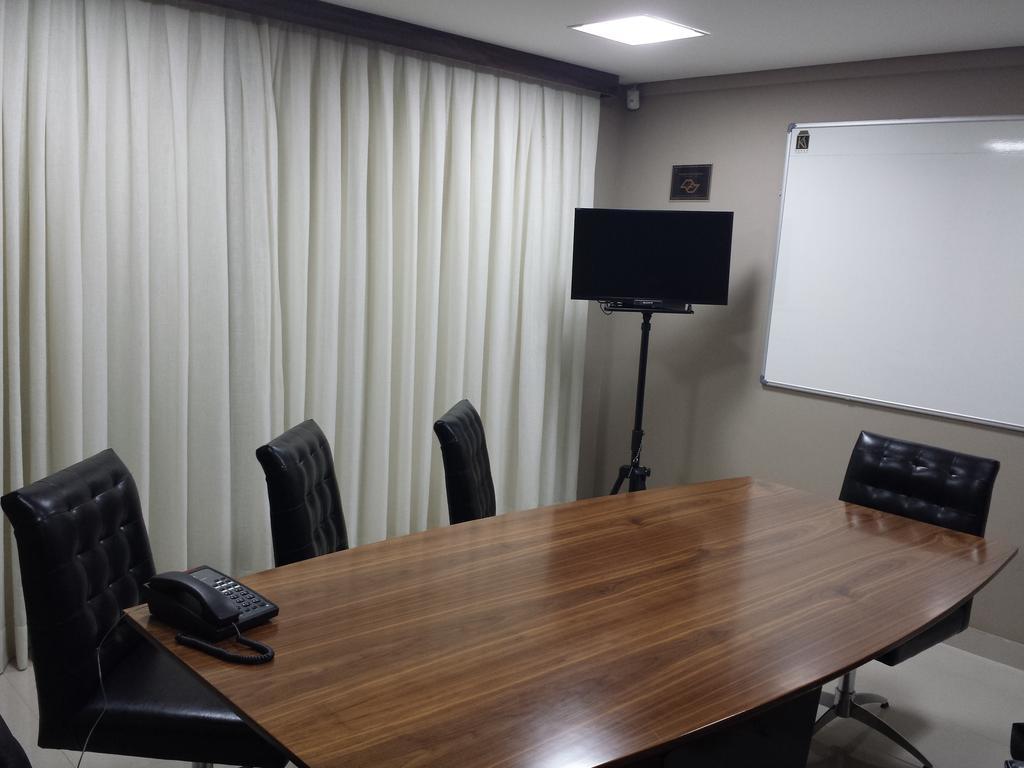 Padom Business Hotel Bragança Paulista Εξωτερικό φωτογραφία