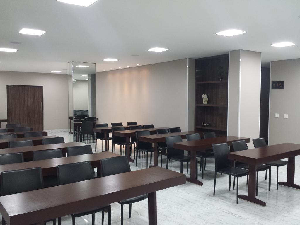 Padom Business Hotel Bragança Paulista Εξωτερικό φωτογραφία