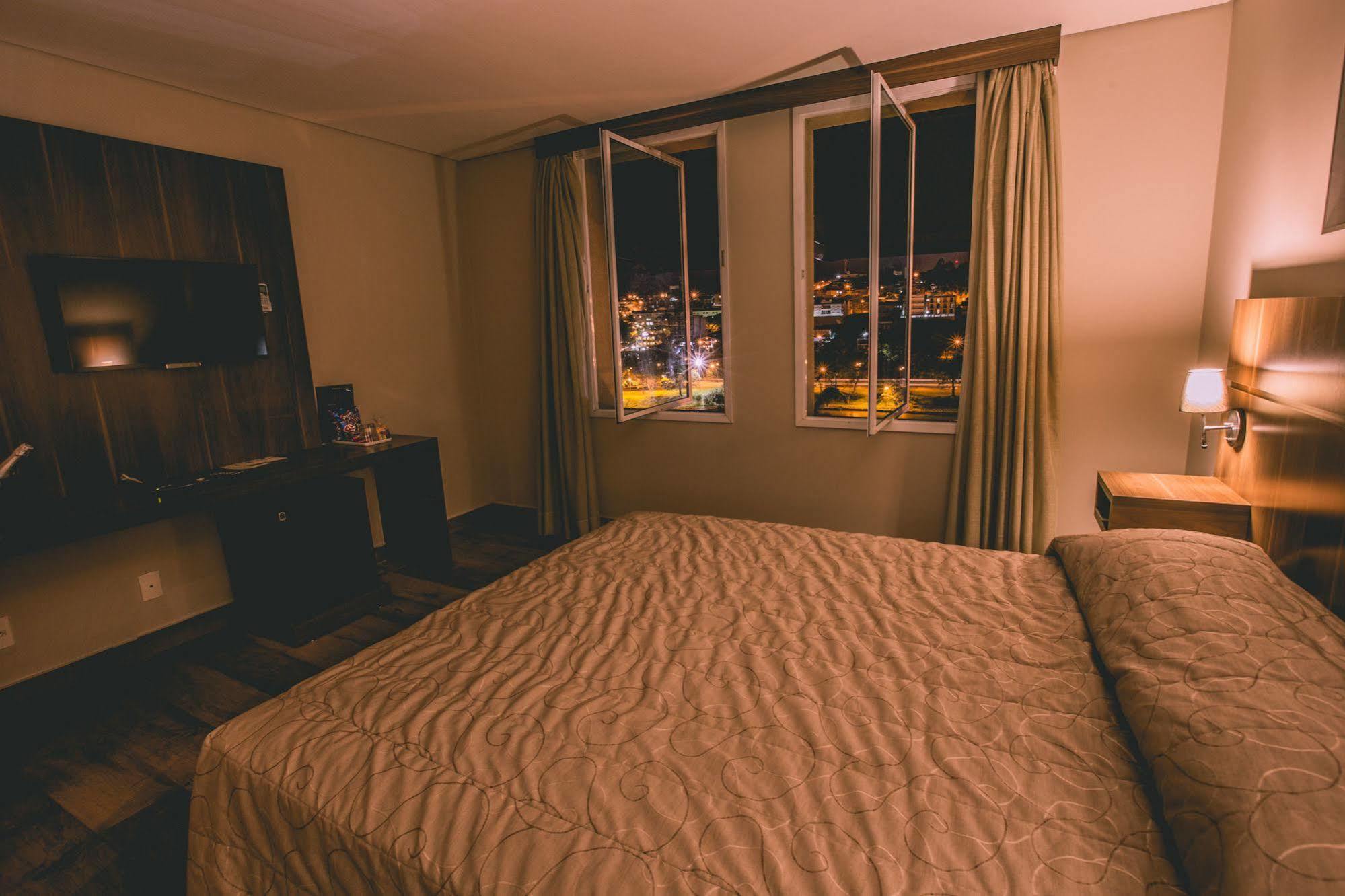 Padom Business Hotel Bragança Paulista Εξωτερικό φωτογραφία